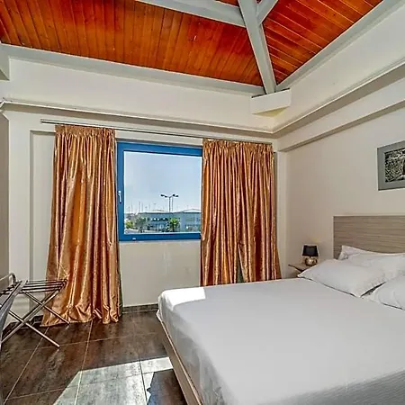 Ianos Hotel Lefkada City
