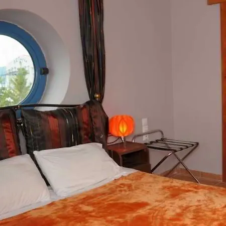 Ianos Hotel